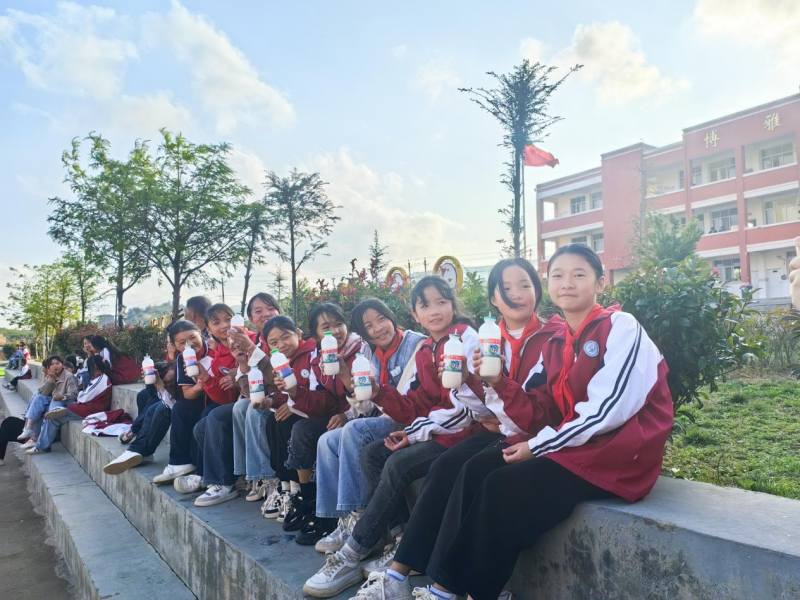 真情傳遞溫暖，愛心點亮希望|李子園“抗旱保教”捐贈活動圓滿完成